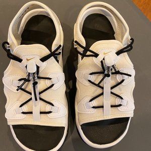 Nike Air Max Koko Serena Williams Design Crew